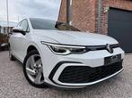 Volkswagen Golf GTE 110kw 150pk / 95pk Elec (bj 2022), Auto's, Volkswagen, 245 pk, Stof, Gebruikt, Zwart
