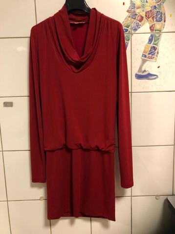 wijnrode designerjurk van Michael Kors beschikbaar voor biedingen