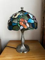 Glas in lood lamp (tiffany) plus etain hutois voet, Ophalen, Zo goed als nieuw, Glas