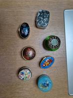 Antieke pillendoosjes en juwelen doosjes, Ophalen