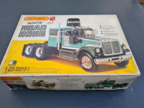 Modelbouwdoos Matchbox  White Road Boss, Hobby en Vrije tijd, Modelauto's | Overige schalen, Ophalen