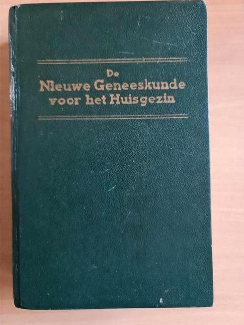 Boek : De nieuwe geneeskunde voor het huisgezin, Livres, Santé, Diététique & Alimentation, Comme neuf, Enlèvement ou Envoi