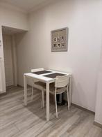 Ensemble table (75x75x75) avec 2 chaises IKEA, Maison & Meubles, Enlèvement, Comme neuf