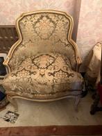 Twee antieke zetels, Ophalen