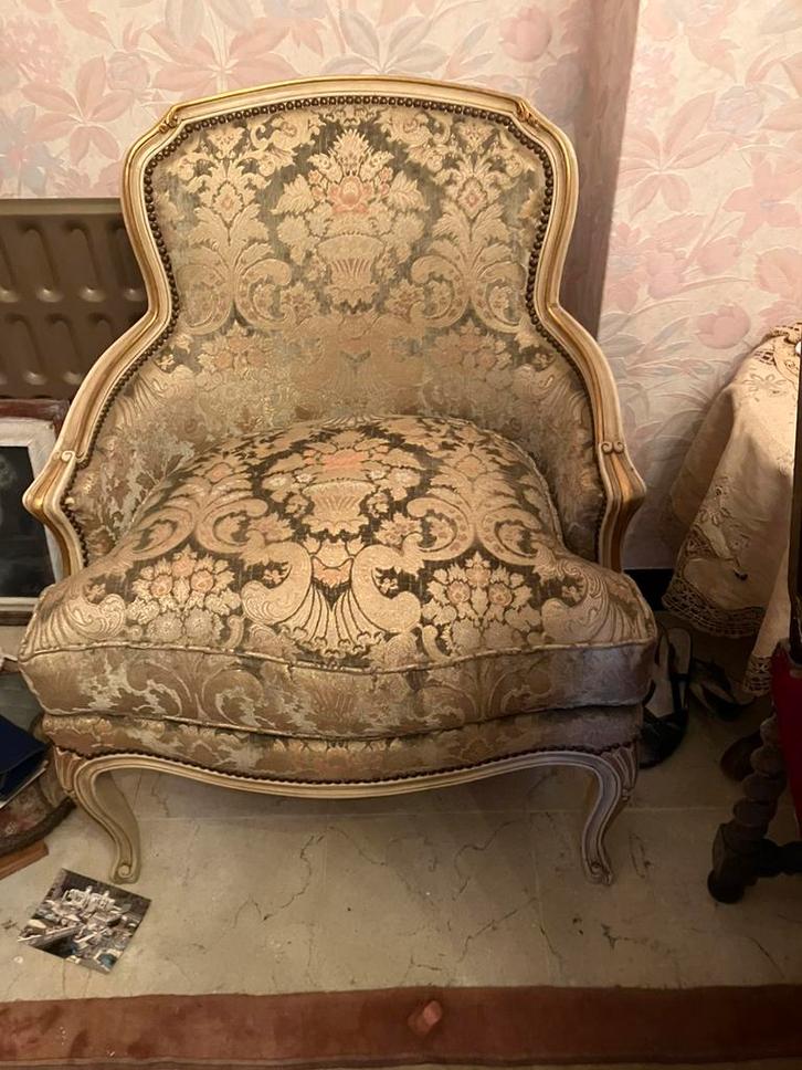 Twee antieke zetels, Antiek en Kunst, Antiek | Meubels | Stoelen en Sofa's, Ophalen