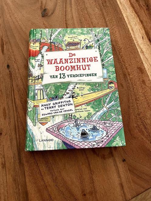 boeken 'De Waanzinnige Boomhut', Boeken, Kinderboeken | Jeugd | 10 tot 12 jaar, Zo goed als nieuw, Non-fictie, Ophalen