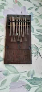 KALIMBA OF DUIMPIANO, Ophalen