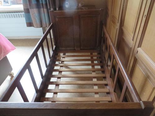 kinderbed in massief eiken hout, Huis en Inrichting, Slaapkamer | Bedden, Gebruikt, Eenpersoons, 70 cm of minder, 190 cm of minder