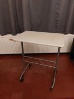 Table à roulette, Huis en Inrichting, Tafels | Sidetables, Ophalen, Gebruikt