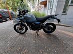 Schitterend Himalayan 452 Slate Poppy Blue uit 05/2024, Motoren, Particulier, 452 cc, Enduro, 1 cilinder