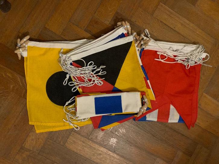 drapeaux navigation bateau shipmate  gloriedoek 36x30 cms, Sports nautiques & Bateaux, Navigation professionnelle, Utilisé, Enlèvement ou Envoi