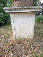 Tuinbeeld, tafel of brede plantentafel beton., Tuin en Terras, Ophalen, Gebruikt, Beton