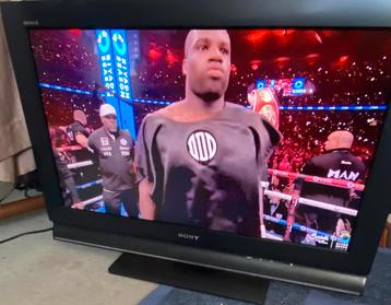 SONY BRAVIA LCD-tv van 81 cm met afstandsbediening beschikbaar voor biedingen