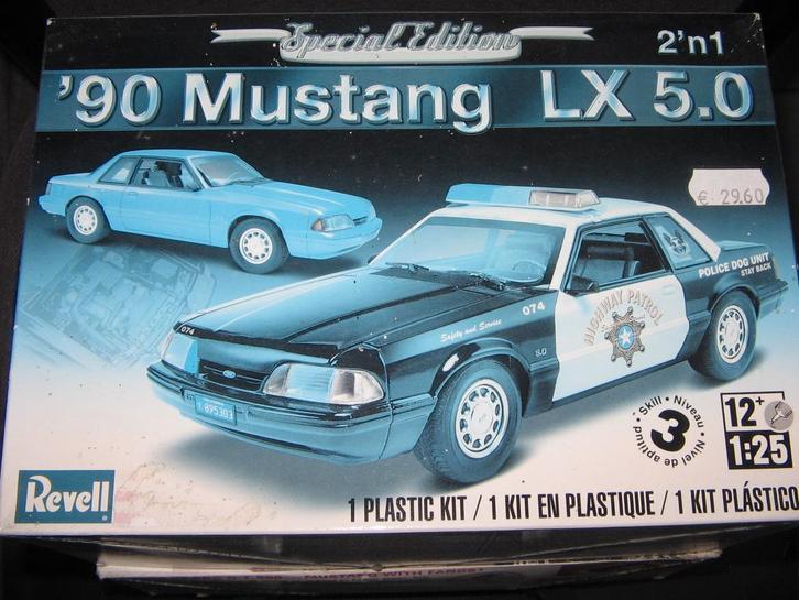 vintage bouwdozen van mustang op 1/25, Hobby & Loisirs créatifs, Modélisme | Voitures & Véhicules, Neuf, Voiture, Autres marques