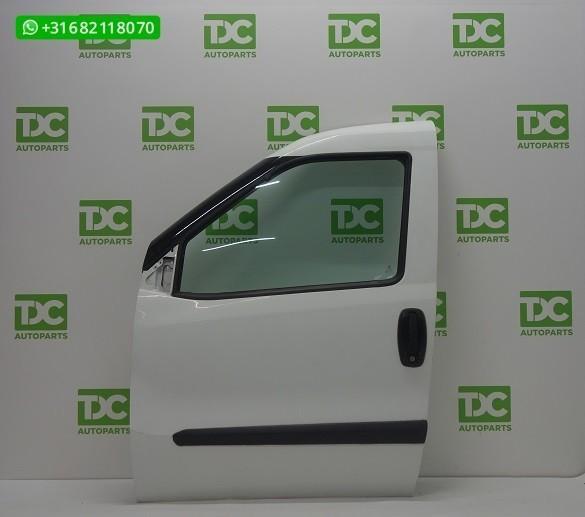 Fiat Doblo ('10-'18) Voorportier links wit, Auto-onderdelen, Carrosserie, Deur, Fiat, Voor, Links, Gebruikt, Ophalen of Verzenden