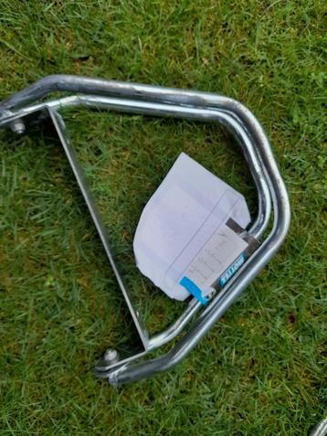 fietsbeugel MOTTEZ- draaibaar - muurbevestiging  beschikbaar voor biedingen