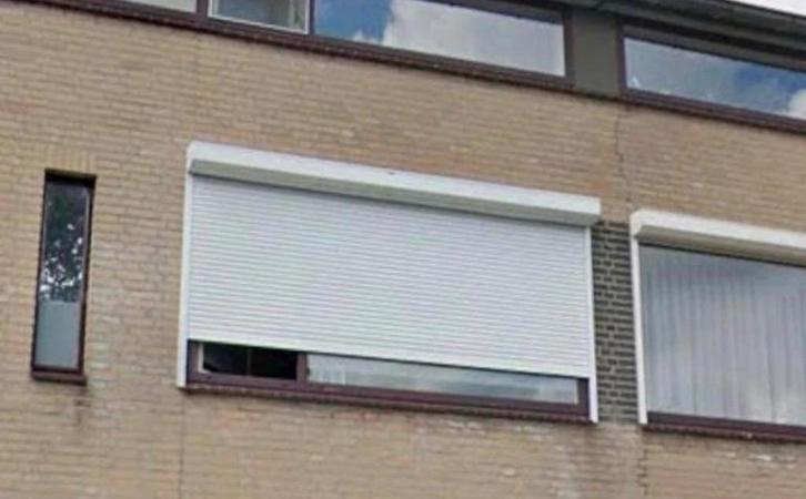 Elektrisch rolluik, Doe-het-zelf en Bouw, Rolluiken, Zo goed als nieuw, 200 cm of meer, 200 cm of meer, Wit, Elektrische bediening