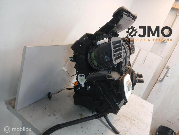 Kachelhuis Opel Vivaro bestel B 1.6 CDTI 2014-  272700324R, Autos : Pièces & Accessoires, Climatisation & Chauffage, Opel, Utilisé