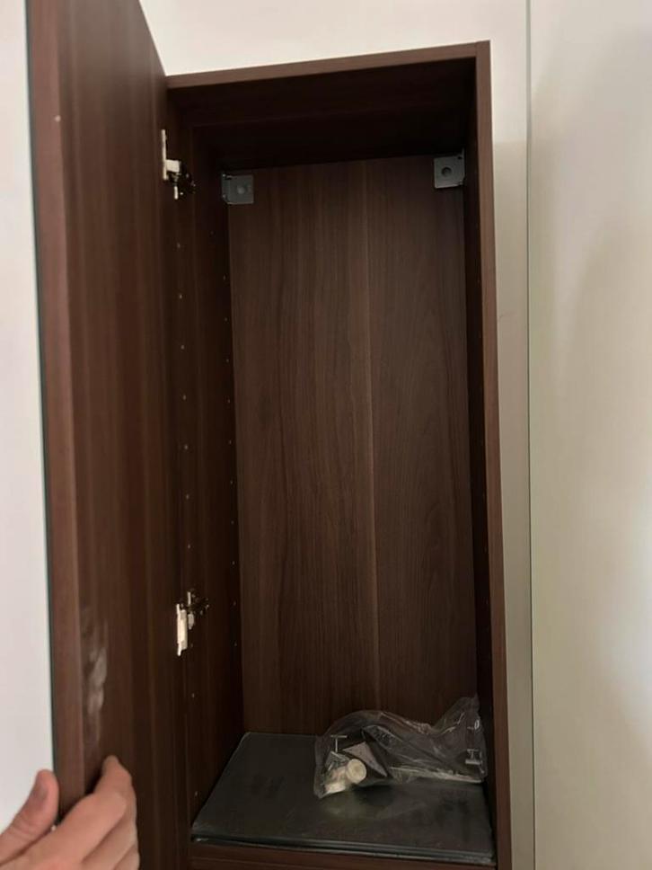Colonne de salle de bain avec miroir – état neuf, Huis en Inrichting, Badkamer | Complete badkamers, Zo goed als nieuw, Ophalen