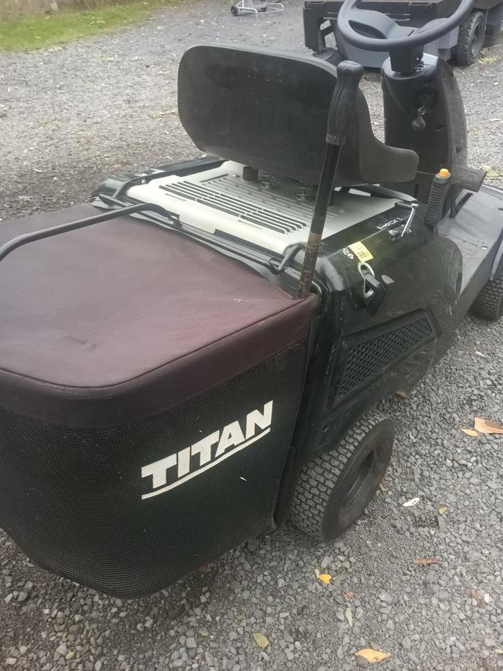 Tondeuse autoportée moteur 224 cc, Tuin en Terras, Zitmaaiers, Zo goed als nieuw, Minder dan 90 cm, Elektrische starter, Opvangbak