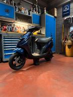 Piaggio zip 2 takt b klasse, Fietsen en Brommers, Scooters | Piaggio, Tweetakt, Gebruikt, Zip, Ophalen of Verzenden