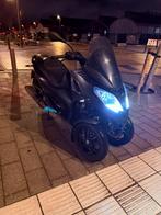 Piaggio MP3 300 HPE Deep Black 2023  Originele Akrapovič, Enlèvement, Comme neuf