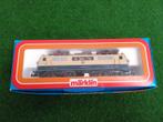 Märklin 3042 locomotive électrique BR 111 DB * AC *, Analogique, Enlèvement ou Envoi, Courant alternatif, Utilisé