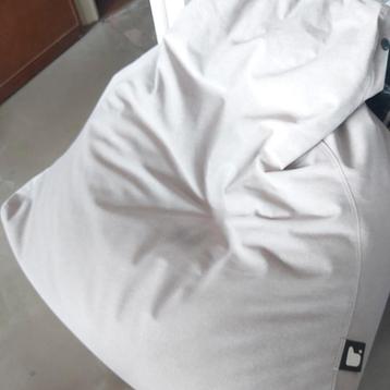 Zitzak extreme lounging beschikbaar voor biedingen