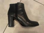 BOTTINES EN CUIR  noire 38, Vêtements | Femmes, Chaussures, Comme neuf, Noir, Libelle, Enlèvement ou Envoi