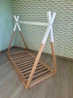 Tipibed met lattenbodem,  inclusief 3dekbesovertrekken, Kinderen en Baby's, Kinderkamer | Bedden, Ophalen, Gebruikt, 70 tot 85 cm