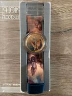 Exclusief Swatch horloge Vivienne Westwood., Bijoux, Sacs & Beauté, Montres | Femmes, Enlèvement ou Envoi, Swatch, Synthétique