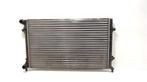 RADIATEUR Volkswagen Passat Variant (3C5) (01-2005/11-2010), Utilisé, Volkswagen