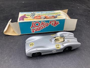 Vintage crescent toy Merceds Benz grand prix racer beschikbaar voor biedingen