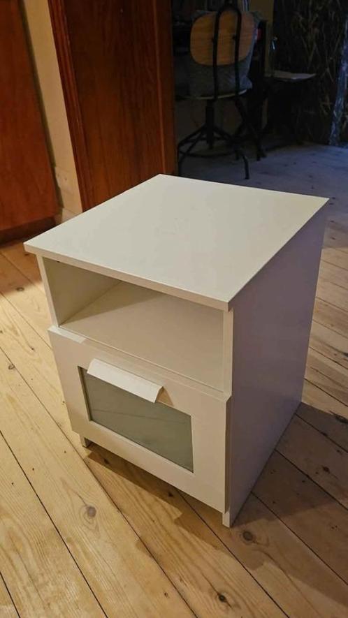 IKEA BRIMNES Nachkastje, Huis en Inrichting, Slaapkamer | Nachtkastjes, Gebruikt, Minder dan 55 cm, Minder dan 45 cm, Ophalen