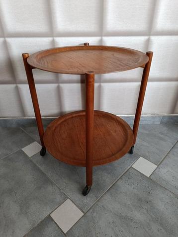Vintage scandinave desserte 2 plateaux sur roulettes  beschikbaar voor biedingen