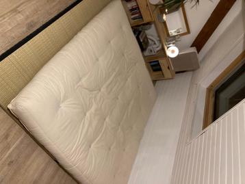  Grand futon japonais + 2 tatamis  beschikbaar voor biedingen