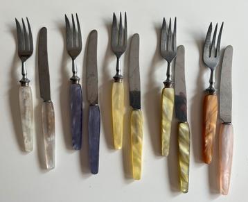 Anciens couverts nacrés pour desserts, Enlèvement, Utilisé, Autres matériaux, Ensemble de couverts