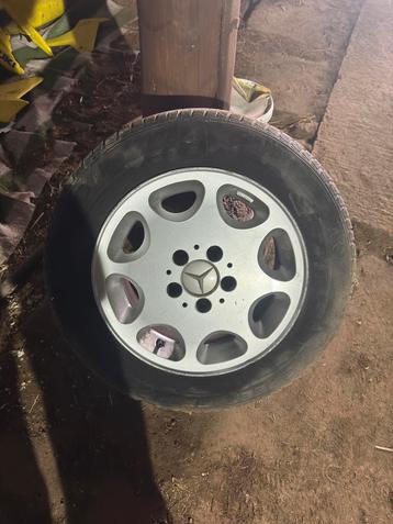 Jantes Mercedes w124 d’origine 15 Pouces, Enlèvement, 15 pouces, Pneu(s)