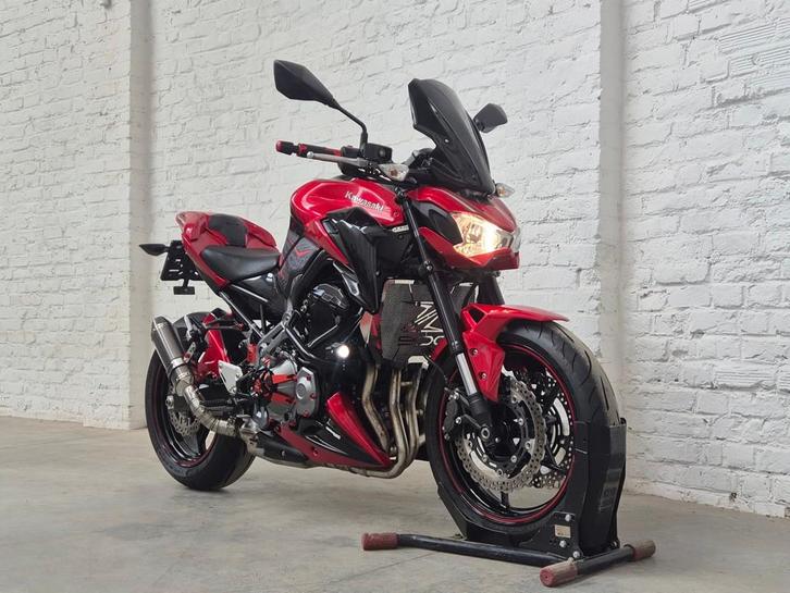 Kawasaki Z900 ABS @motomobilia, Motoren, Motoren | Kawasaki, Bedrijf, Naked bike, meer dan 35 kW, 4 cilinders, Motorrijbewijs A