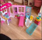Barbiehuis + barbiewinkel, Kinderen en Baby's, Speelgoed | Poppenhuizen, Zo goed als nieuw, Ophalen
