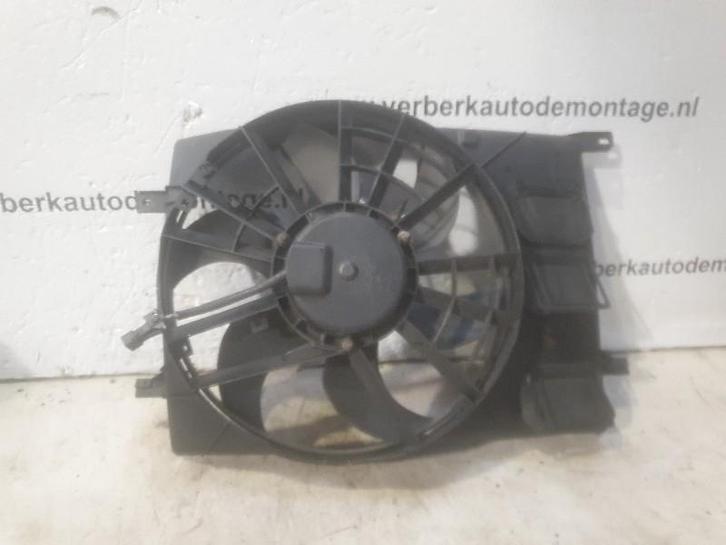 KOELVENTILATORMOTOR Saab 900 II (YS3D) (4237045), Auto-onderdelen, Airco en Verwarming, Saab, Gebruikt
