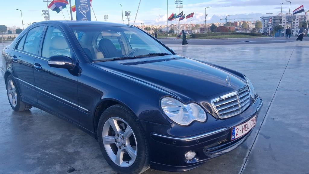 Mercedes c200 cdi 71000km ELEGANCE automaat, Automaat, 4 deurs, Achterwielaandrijving, Beige