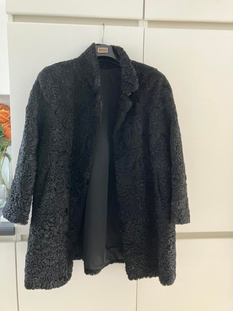 Damesjas bont, Ophalen, Zo goed als nieuw, Maat 46/48 (XL) of groter, Zwart