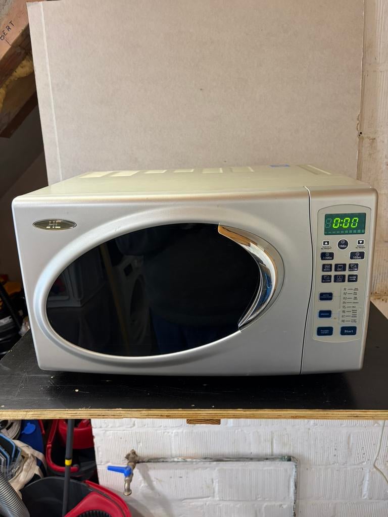 Microgolfoven, Elektronische apparatuur, Ophalen, Gebruikt, Microgolfoven, Draaiplateau