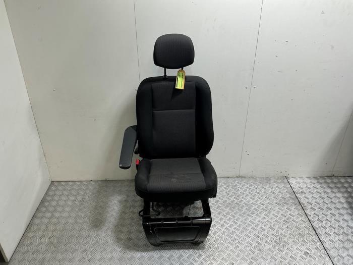 Siège gauche d'un Renault Master (Master 3 10-), Autos : Pièces & Accessoires, Habitacle & Garnissage, Renault, Utilisé, 12 mois de garantie