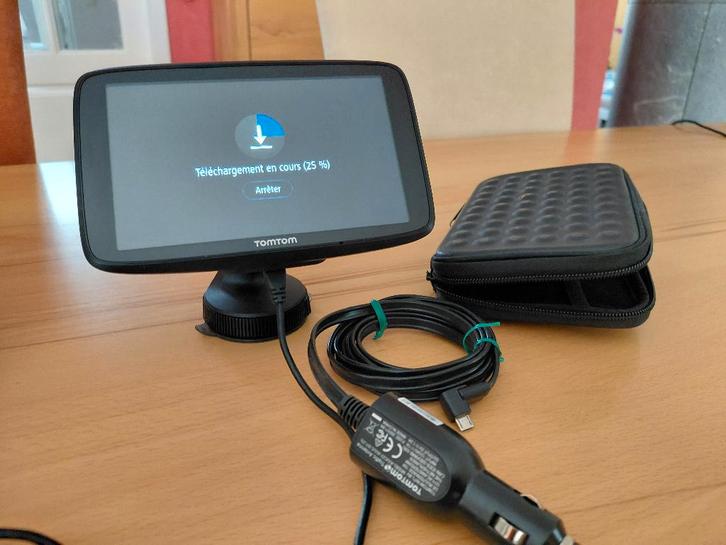 GPS TomTom Go 620, Autos : Divers, Navigation de voiture, Comme neuf, Enlèvement ou Envoi