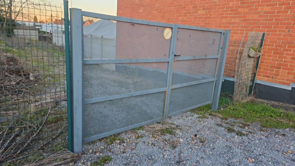 Robuuste Dubbele Metalen Inrijpoort – Antraciet/Grijs, Tuin en Terras, Ophalen, Gebruikt, 150 tot 200 cm, IJzer