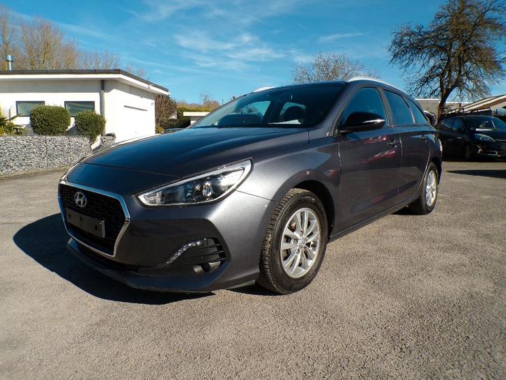 Hyundai I30 SW 1.4i Carplay/Caméra/Garantie/77 000 km, Autos, Hyundai, Entreprise, Achat, i30, Caméra de recul, Airbags, Air conditionné
