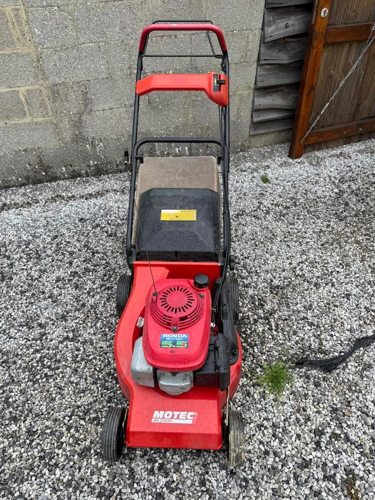 Tondeuse autotractée castelgarden, Ophalen, Gebruikt, Opvangbak, Benzine-grasmaaier