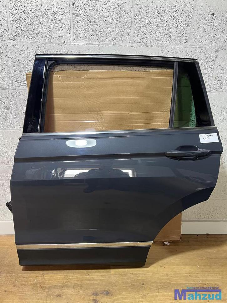 VW TIGUAN Grijs links Achter deur portier 2016-2023, Auto-onderdelen, Carrosserie, Deur, Volkswagen, Achter, Links, Gebruikt